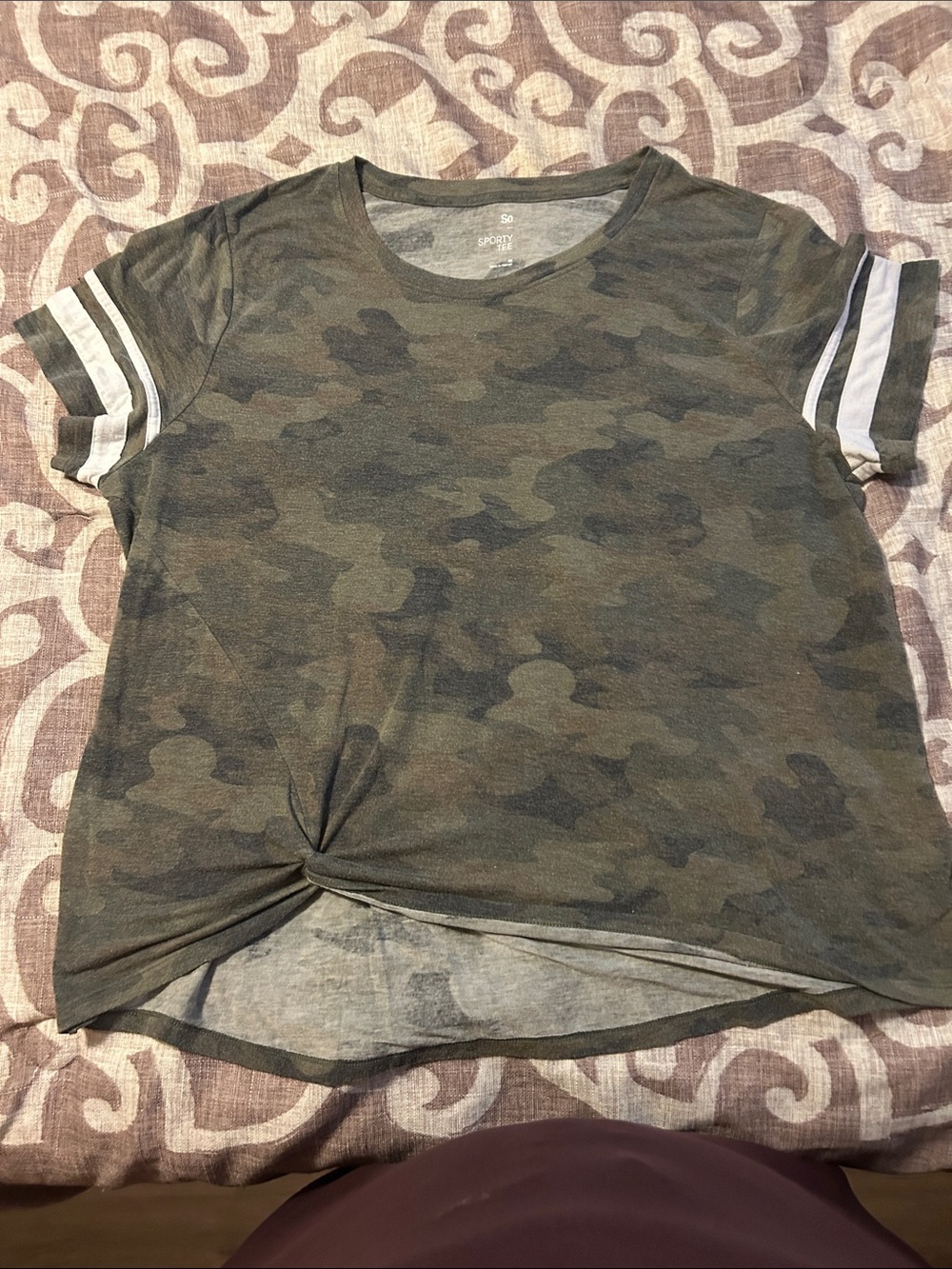 SO Olive Camo Short Sleeve Twist-Hem Tee with Striped Sleeves
